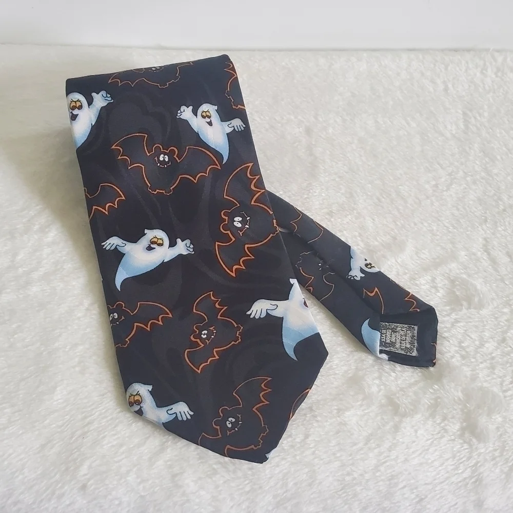 Hallmark Vintage VTG Retro Novelties Halloween Ghost Bat Black Necktie T…